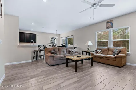 15815 Douglas Lake Drive Jacksonville FL 32218