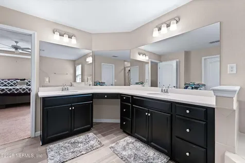 15815 Douglas Lake Drive Jacksonville FL 32218