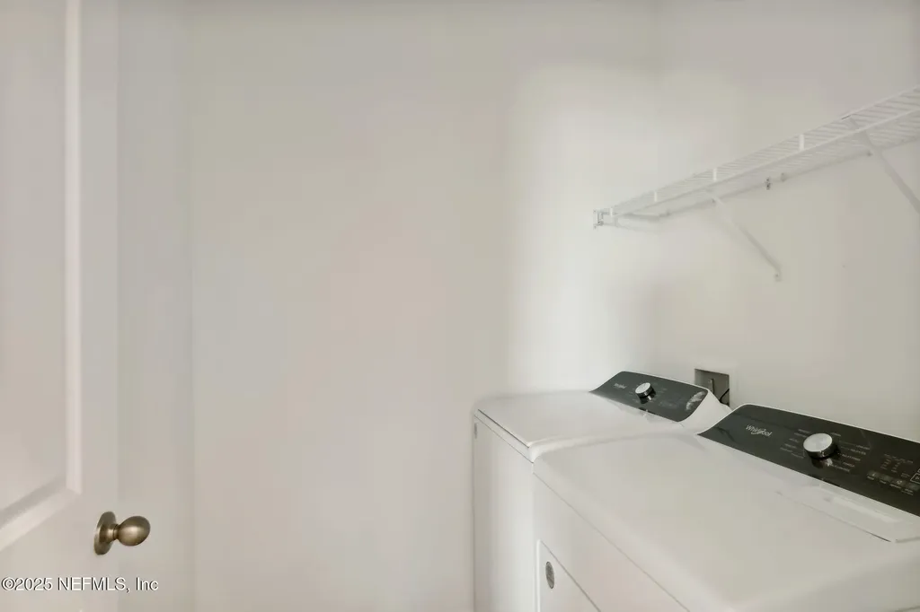 3295 Lago Vista Drive Green Cove Springs FL 32043