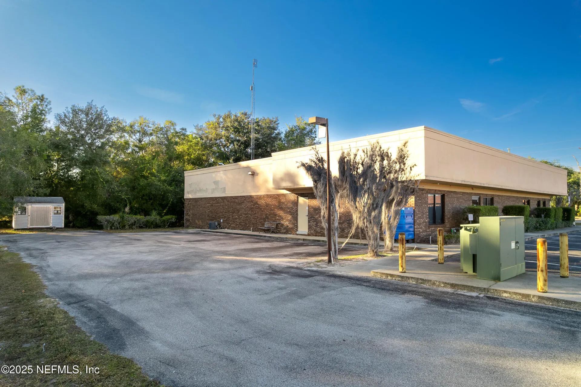 6905 Old Wolf Bay Road Palatka FL 32177