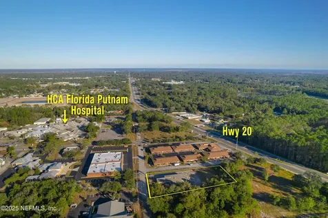 6905 Old Wolf Bay Road Palatka FL 32177