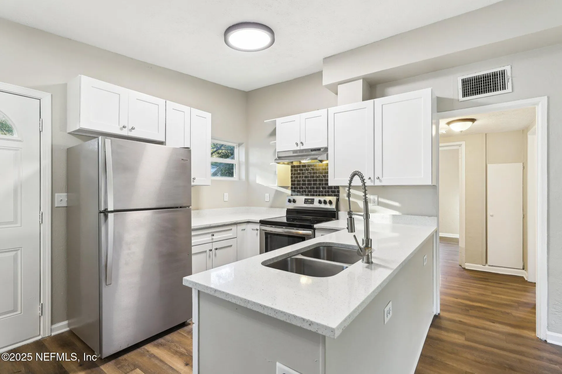 1268 King Arthur Road Jacksonville FL 32211