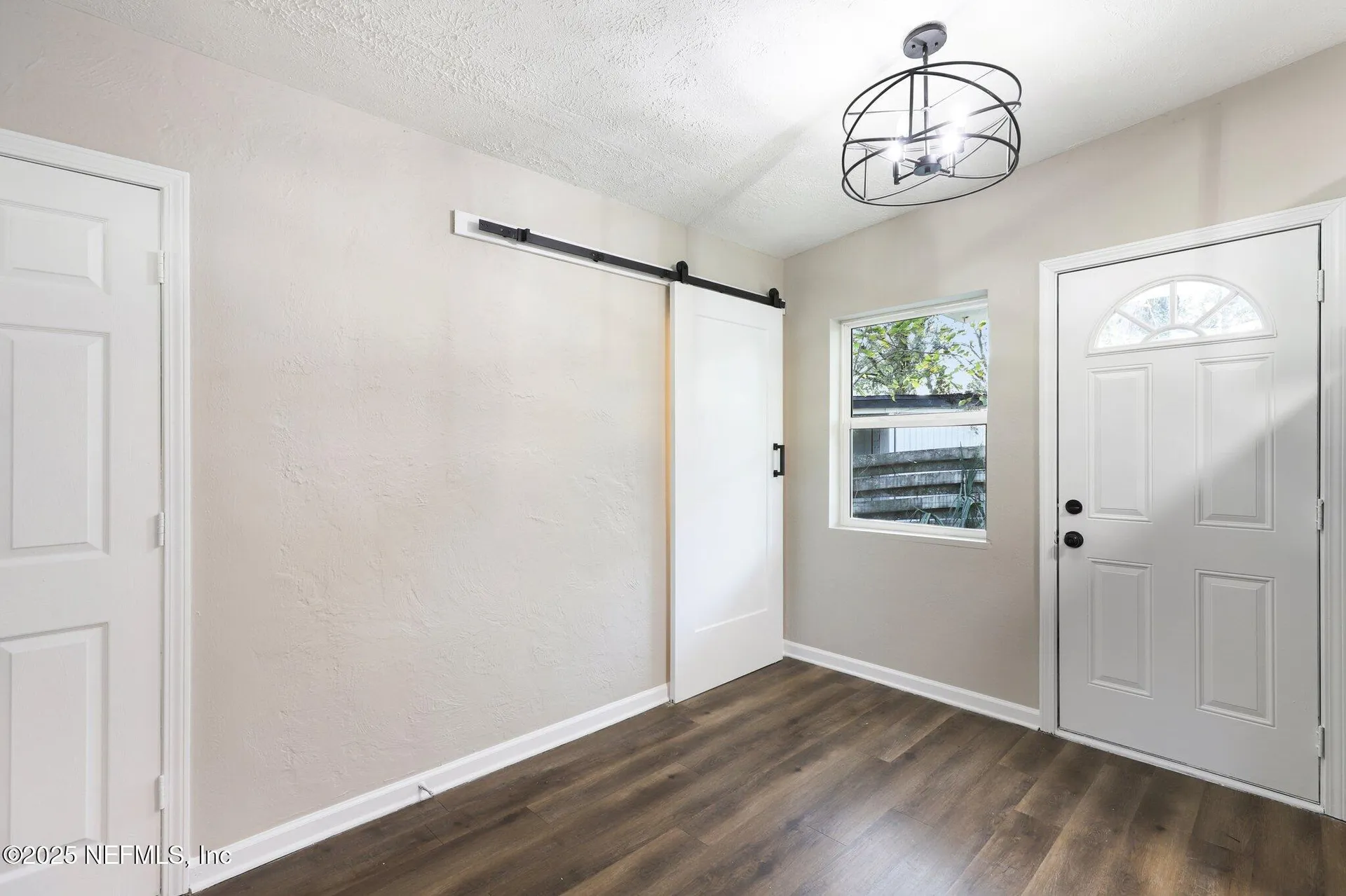 1268 King Arthur Road Jacksonville FL 32211