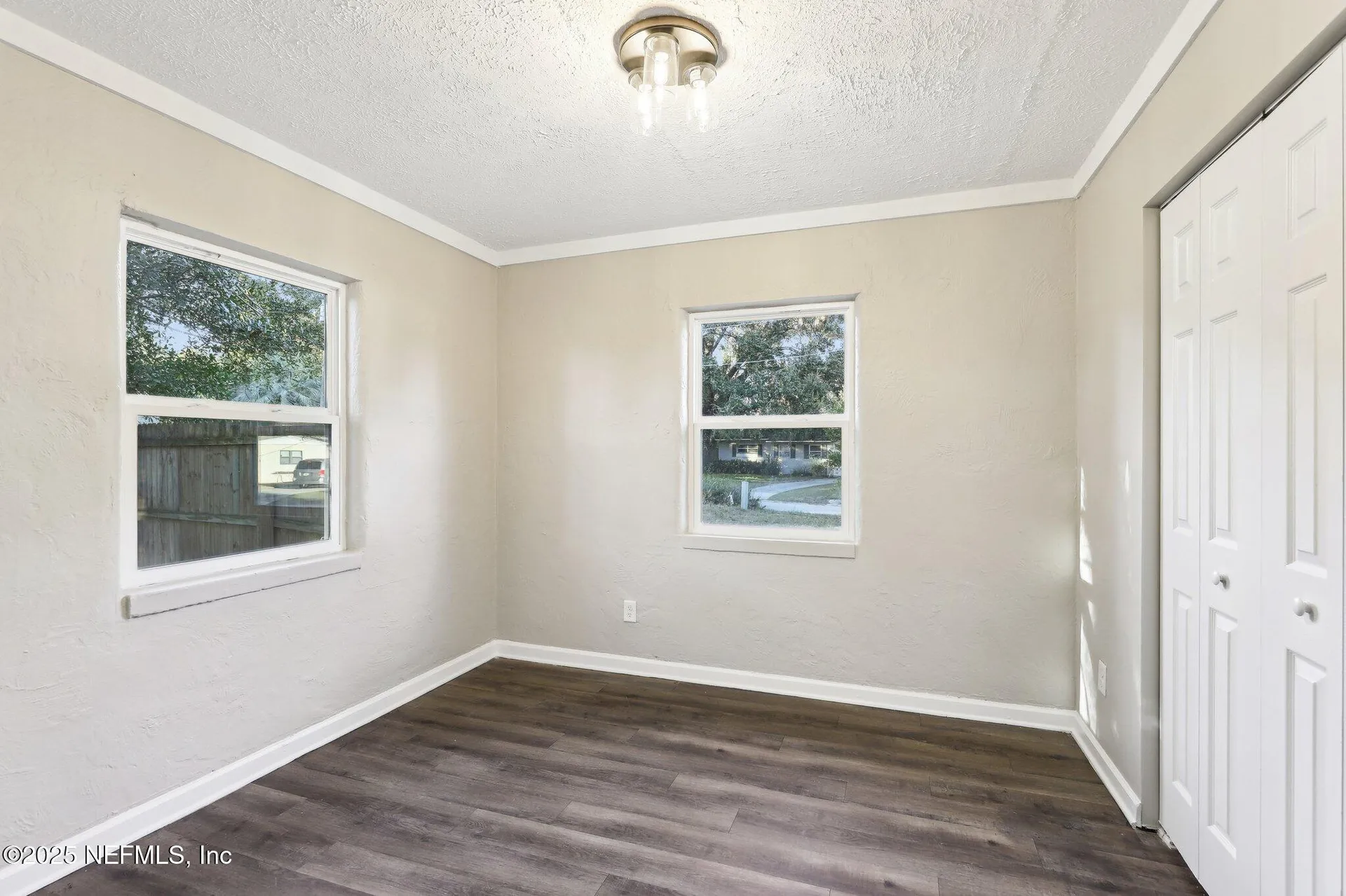 1268 King Arthur Road Jacksonville FL 32211