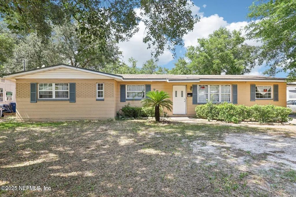 7549 Quitina Drive Jacksonville FL 32277