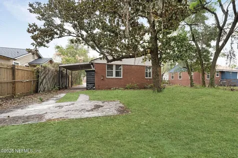 366 W 67th Street Jacksonville FL 32208