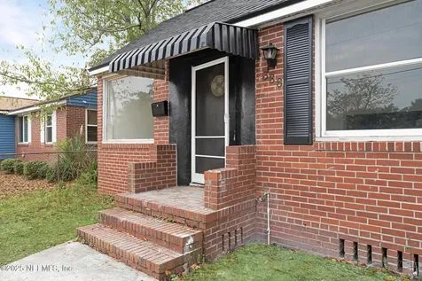 366 W 67th Street Jacksonville FL 32208