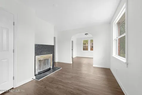 366 W 67th Street Jacksonville FL 32208