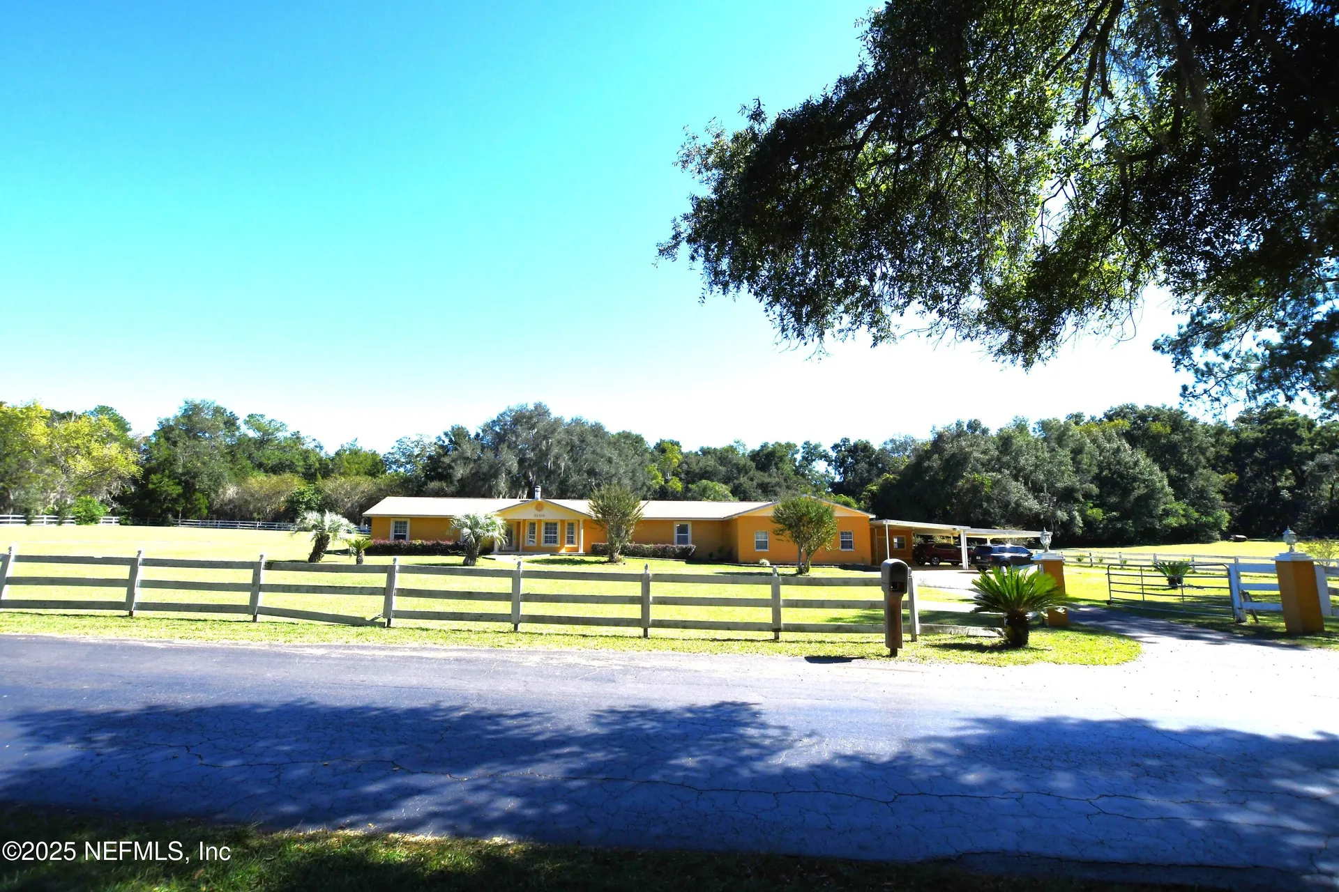 3105 SE SE 29th Blvd Boulevard Gainesville FL 32641
