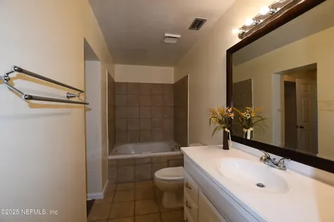 3105 SE SE 29th Blvd Boulevard Gainesville FL 32641