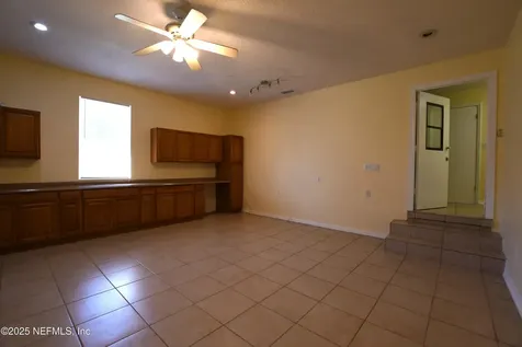 3105 SE SE 29th Blvd Boulevard Gainesville FL 32641