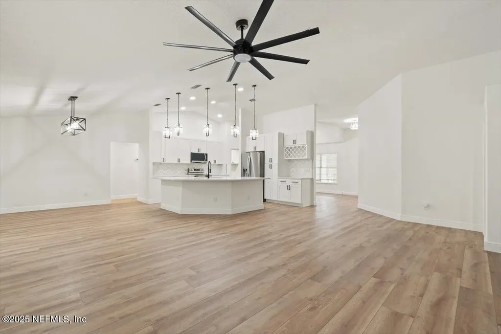 160 Village Green Avenue Fruit Cove FL 32259