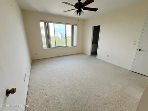 1596 Lancaster Terrace Jacksonville FL 32204