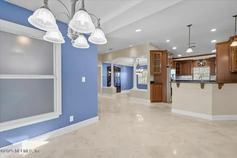 1068 S Marion Avenue Lake City FL 32025