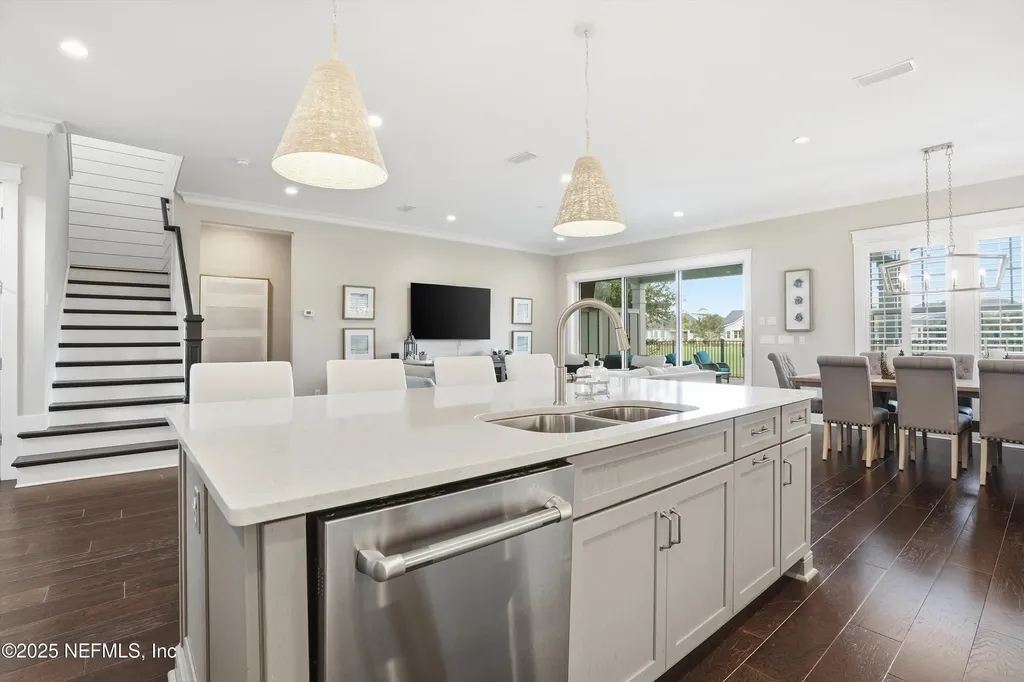 1747 Maritime Oak Drive Atlantic Beach FL 32233