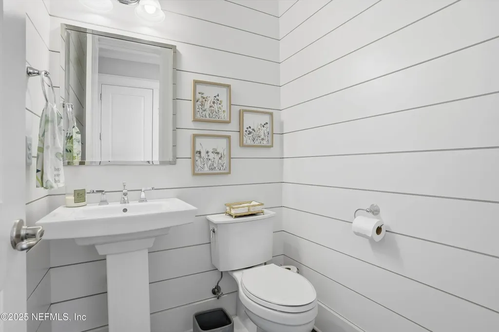 1747 Maritime Oak Drive Atlantic Beach FL 32233