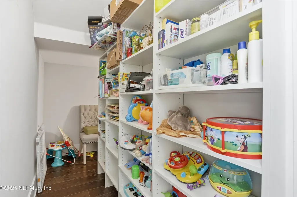 1747 Maritime Oak Drive Atlantic Beach FL 32233