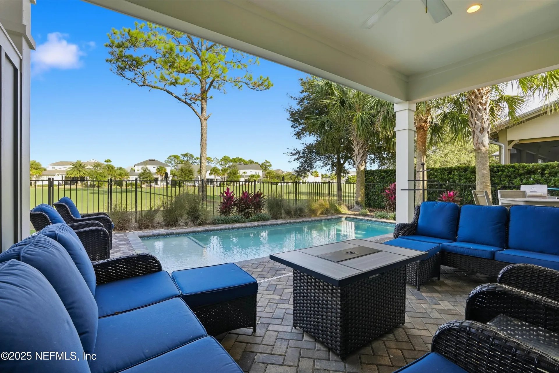 1747 Maritime Oak Drive Atlantic Beach FL 32233