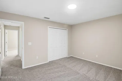 2013 Piping Plover Way Jacksonville FL 32224