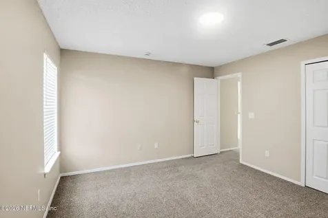 2013 Piping Plover Way Jacksonville FL 32224