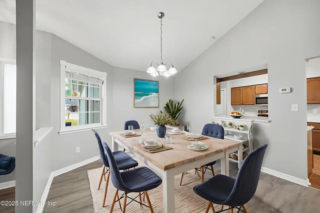 400 Cranes Landing Court Jacksonville FL 32216
