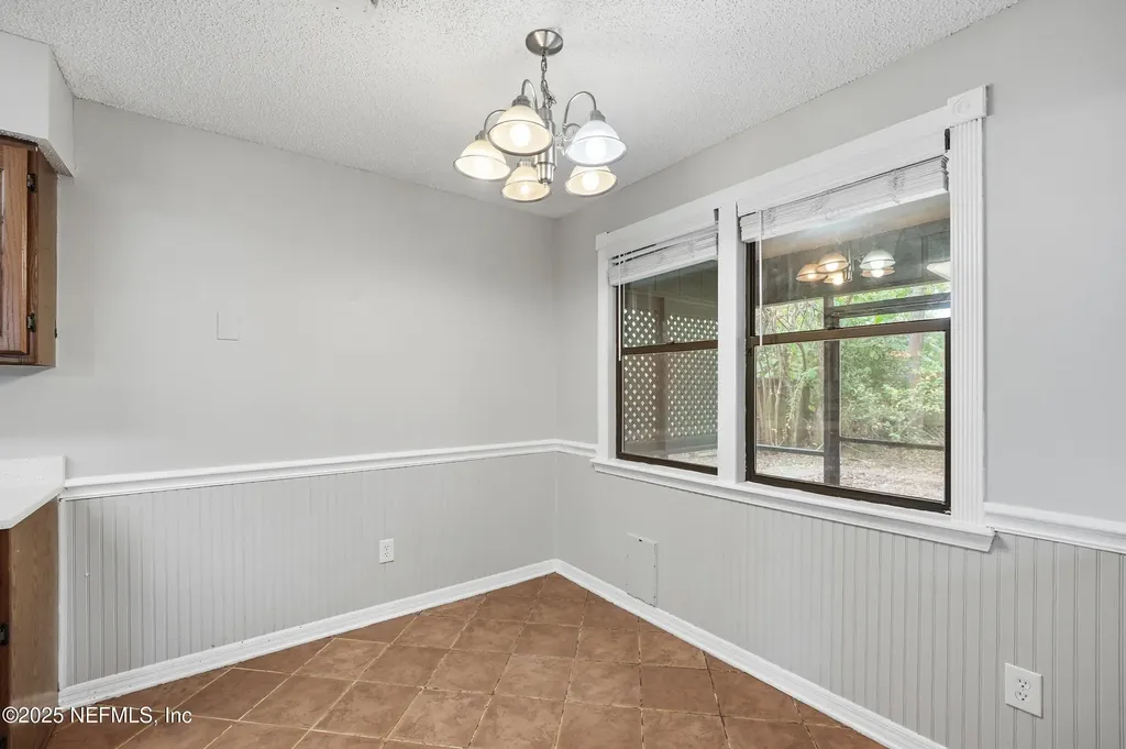 400 Cranes Landing Court Jacksonville FL 32216