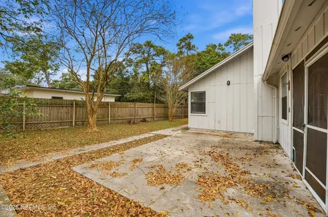 400 Cranes Landing Court Jacksonville FL 32216