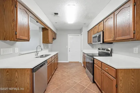 400 Cranes Landing Court Jacksonville FL 32216