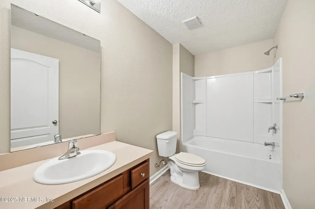 3252 Canyon Falls Drive Green Cove Springs FL 32043