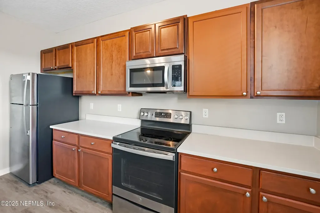 3252 Canyon Falls Drive Green Cove Springs FL 32043