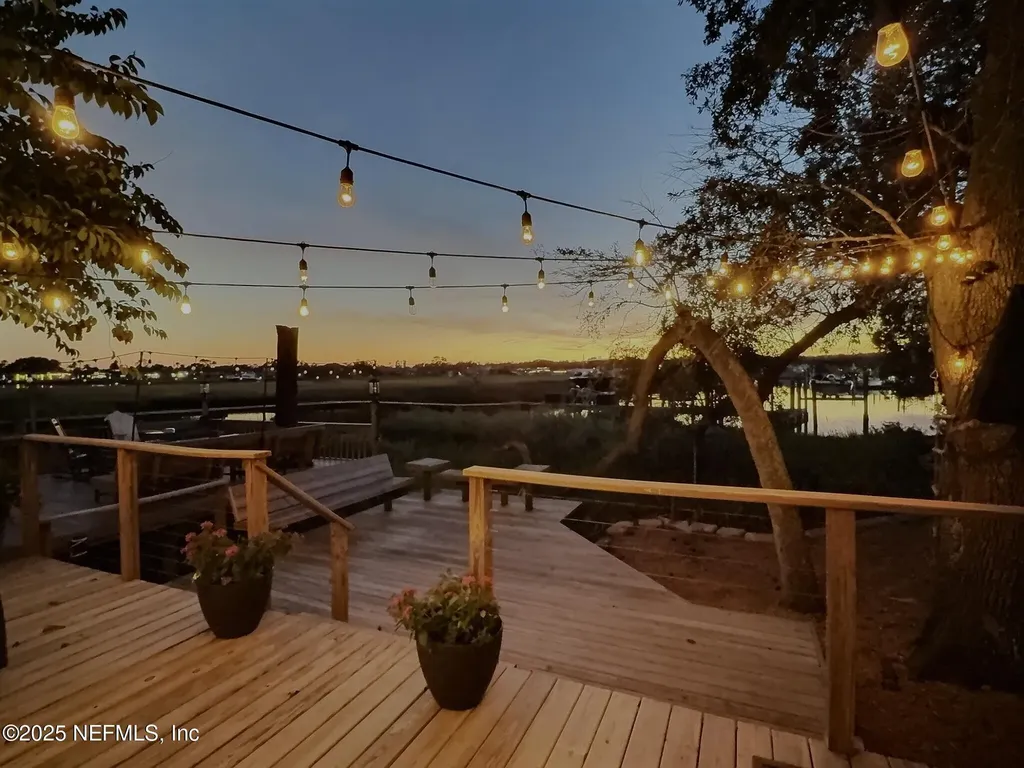 3360 Lighthouse Point Lane Jacksonville FL 32250