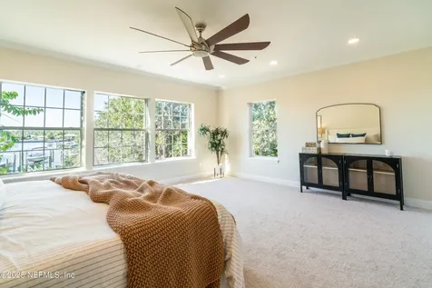3360 Lighthouse Point Lane Jacksonville FL 32250