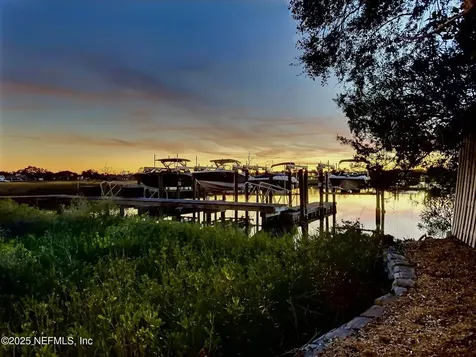 3360 Lighthouse Point Lane Jacksonville FL 32250