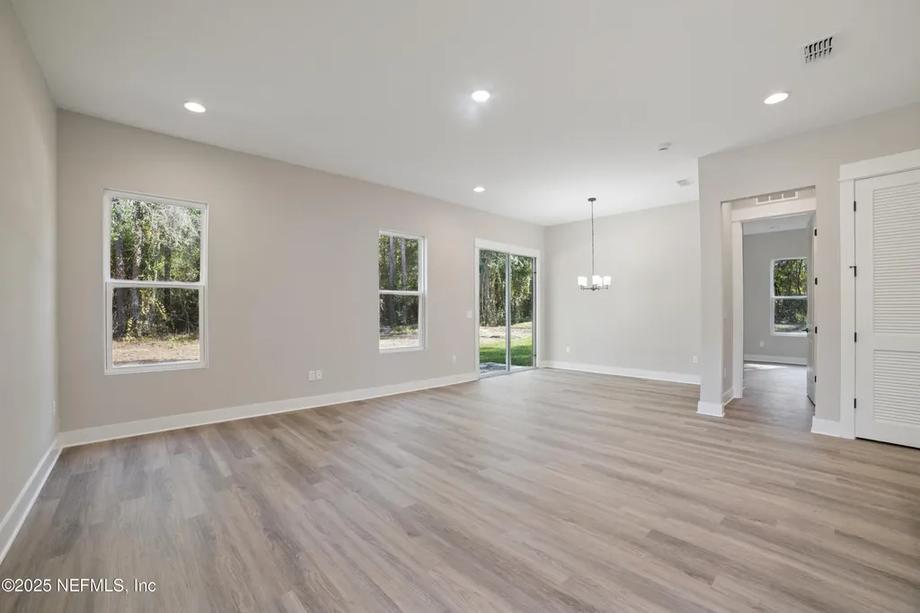 16063 Puskita Trail Jacksonville FL 32218