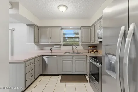 1540 Lemonwood Road St. Johns FL 32259