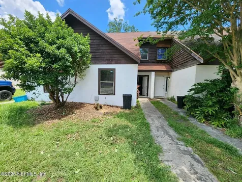 7605 Melissa Court N Jacksonville FL 32210
