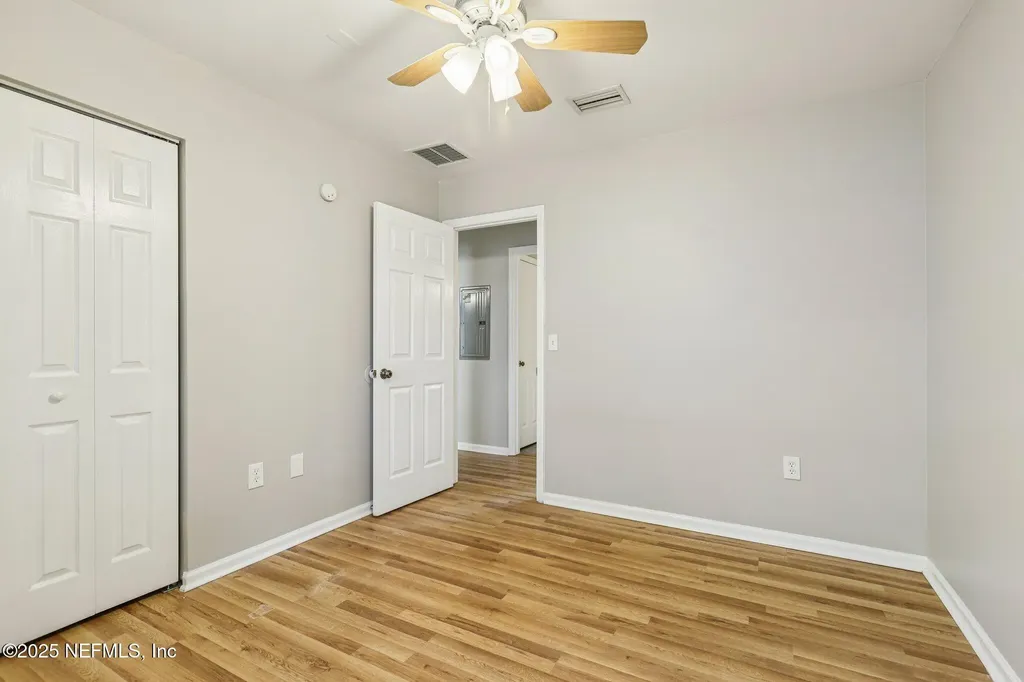 618 W Oliver Street Baldwin FL 32234