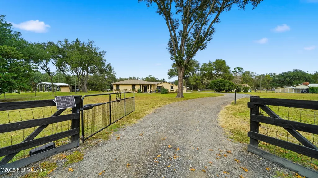 3564 Jims Court Green Cove Springs FL 32043