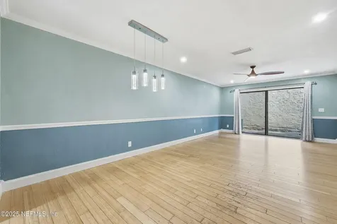 5811 Atlantic Boulevard Jacksonville FL 32207