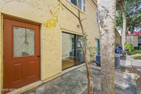 5811 Atlantic Boulevard Jacksonville FL 32207