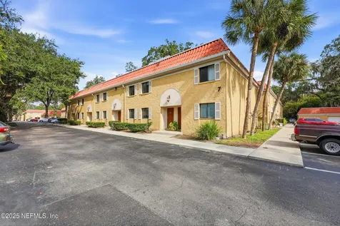 5811 Atlantic Boulevard Jacksonville FL 32207
