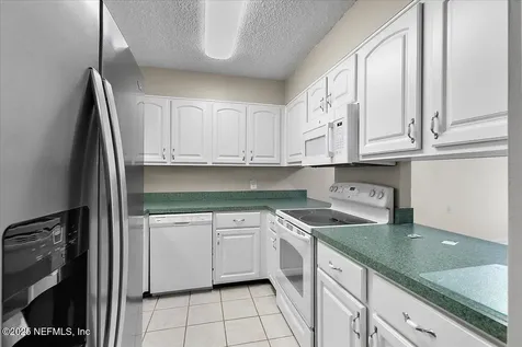 1071 Edgewood Avenue S Jacksonville FL 32205
