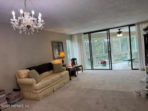 1071 Edgewood Avenue S Jacksonville FL 32205
