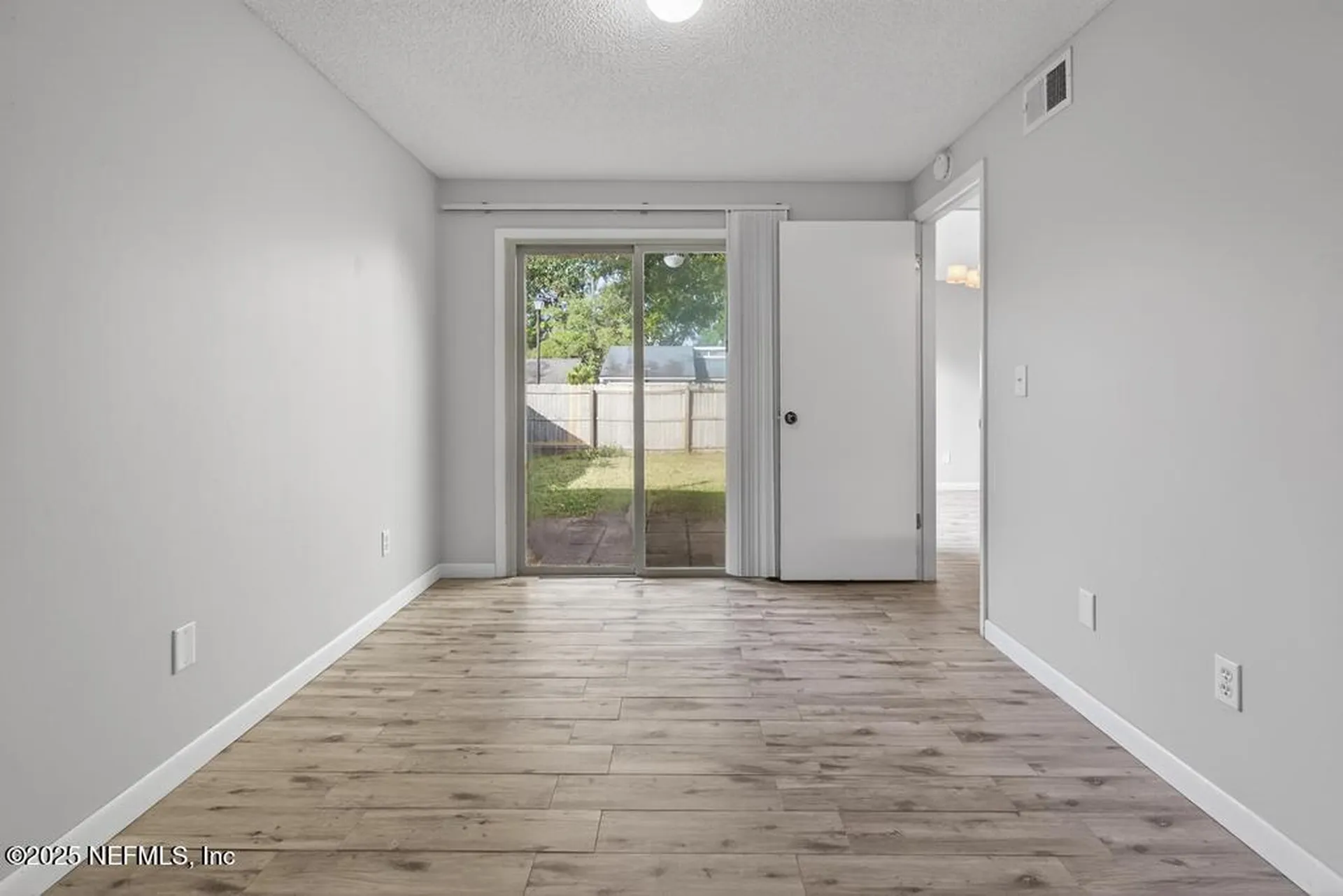 4910 Natures Hollow Way N Jacksonville FL 32217