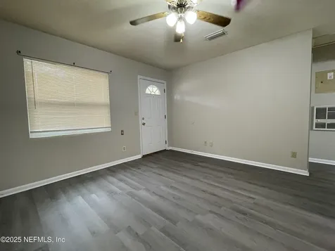1717 Lindsey Road Jacksonville FL 32221