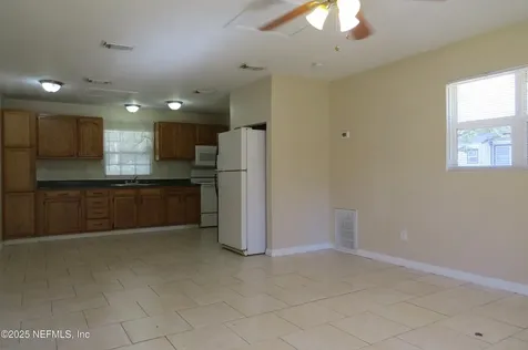 1717 Lindsey Road Jacksonville FL 32221