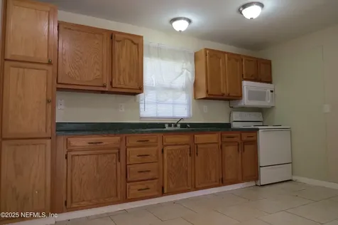 1717 Lindsey Road Jacksonville FL 32221