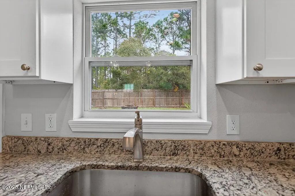 932 Puryear Street St. Augustine FL 32084