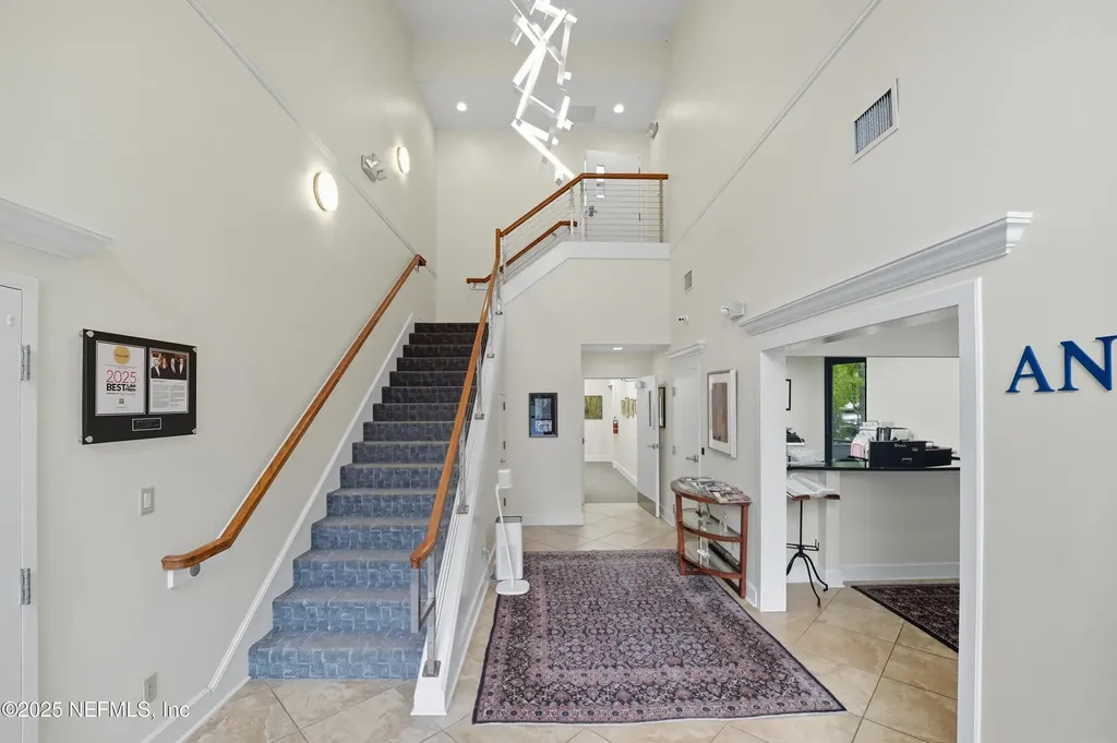 8818 Goodbys Executive Drive Jacksonville FL 32217
