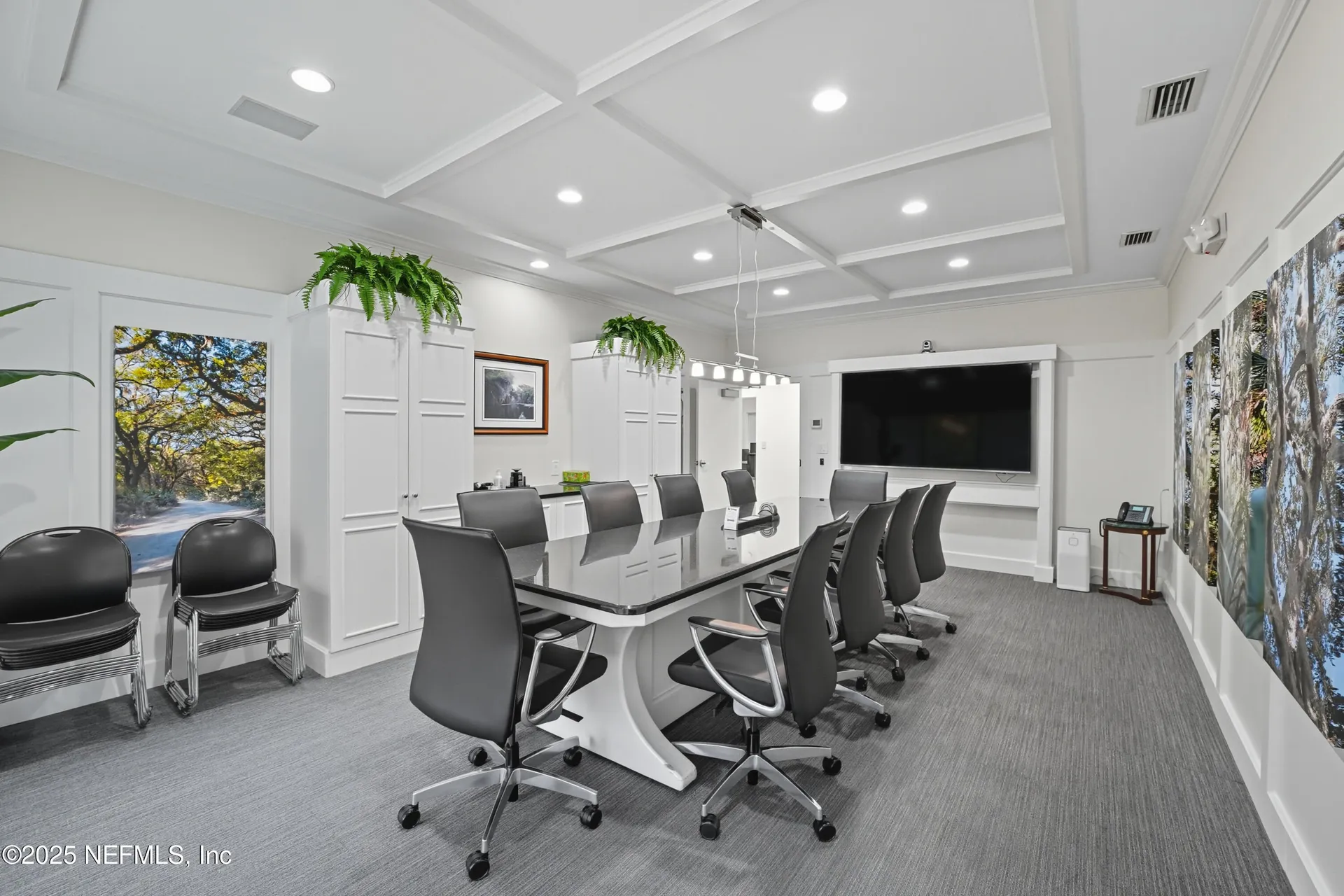 8818 Goodbys Executive Drive Jacksonville FL 32217